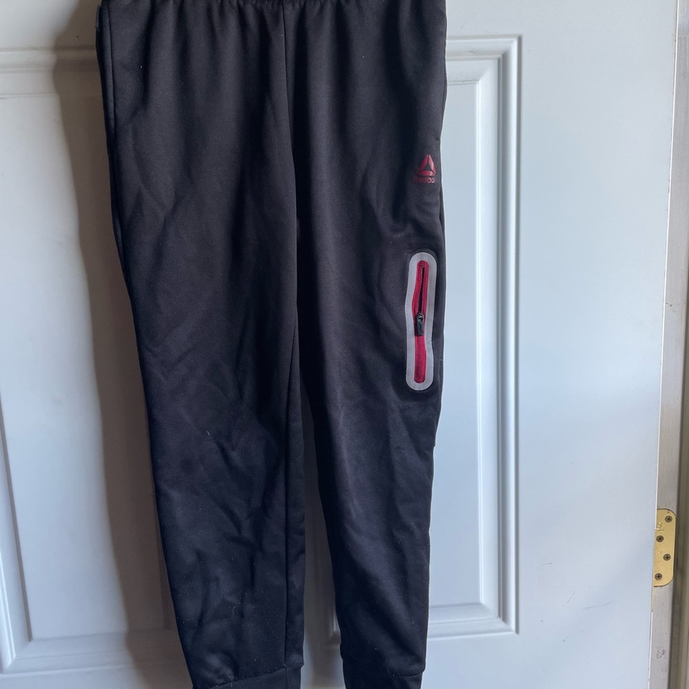 Like New Reebok joggers - zipper pockets youth med.